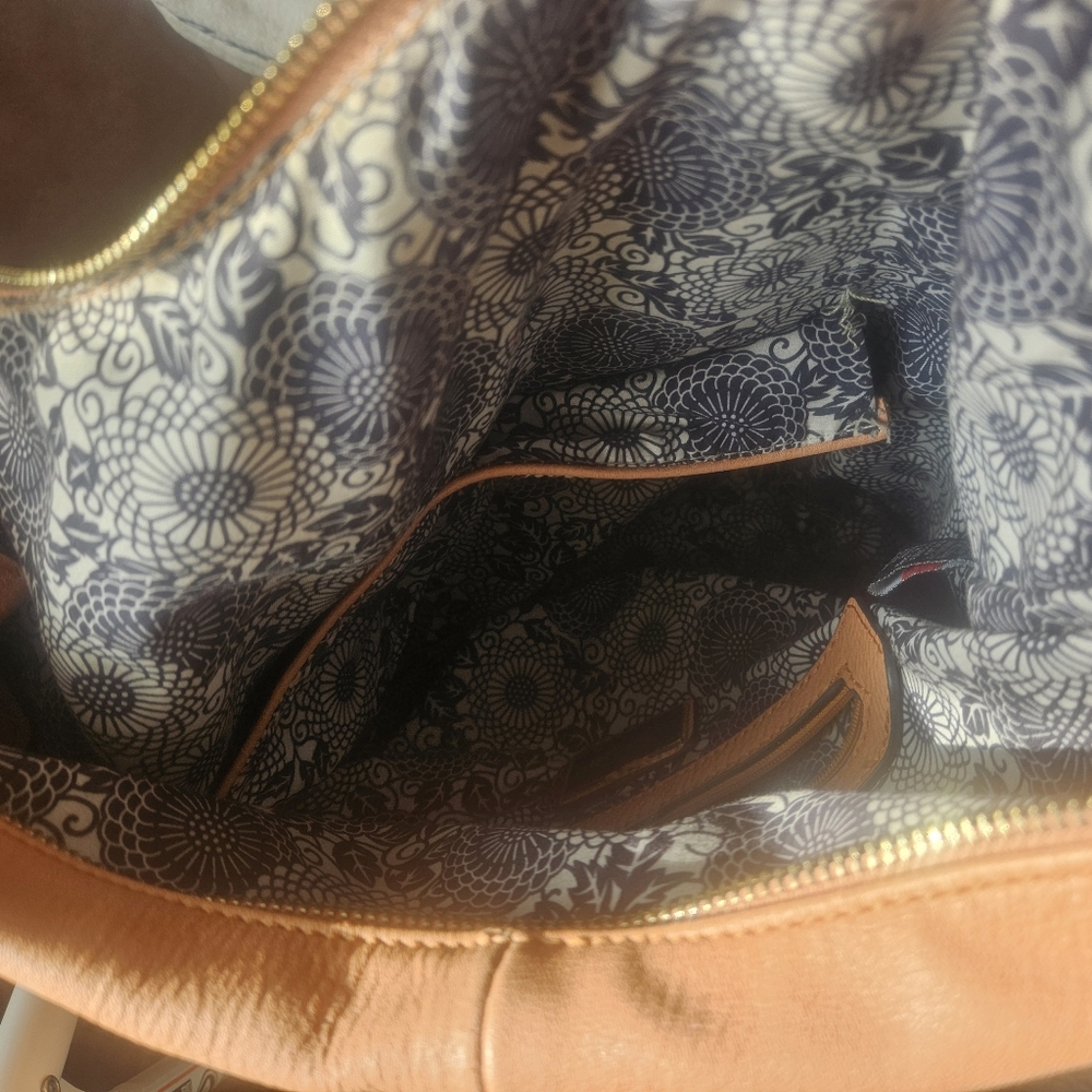 Purse - Picture 5 of 6